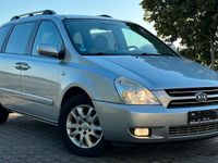 Gebraucht Kia Carnival 185 PS (136 kW) 2007 Silber Van / Kleinbus