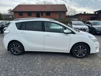 Gebraucht Toyota Verso 147 PS (108 kW) 2016 Weiß Van / Kleinbus