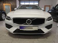 Gebraucht Volvo S60 Core 197 PS (144 kW) 2023 Weiß Limousine