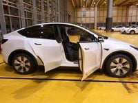 Gebraucht Tesla Model Y Long Range AWD 378 kW (514 PS) 2022 Weiß SUV