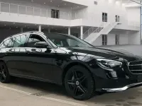 Second-hand Mercedes E300 306 CP (225 kW) 2021 Negru Berlinǎ