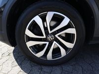 Gebraucht VW T-Roc Active 150 PS (110 kW) 2021 Deep black perleffekt SUV