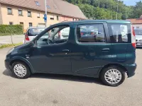Gebraucht Toyota Yaris Verso 86 PS (63 kW) 2000 Grün Van / Kleinbus