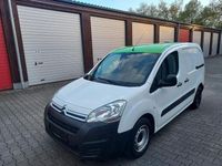 Gebraucht Citroën Berlingo 75 PS (55 kW) 2018 Lack weiss banquise lac... Van / Kleinbus