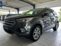 Gebraucht Ford Kuga Titanium 150 PS (110 kW) 2018 Grau SUV