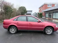 Gebraucht Audi A4 150 PS (110 kW) 1995 Rot Limousine