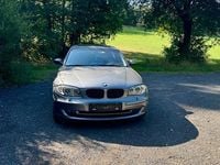 Gebraucht BMW 116 122 PS (89 kW) 2009 Grau Kleinwagen