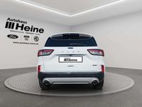 Gebraucht Ford Kuga Titanium 224 PS (164 kW) 2022 Frozen white SUV