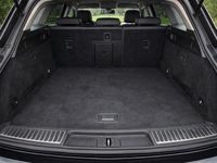 Gebraucht Opel Insignia 136 PS (100 kW) 2017 Schwarz Kombi