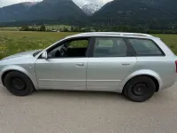 Gebraucht Audi A4 Basis 131 PS (96 kW) 2001 Silber Kombi