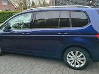 Używany VW Touran Join 116 KM (85 kW) 2018 Niebieski Minivan