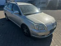 Gebraucht Toyota Avensis Sol 147 PS (108 kW) 2004 Silber Kombi