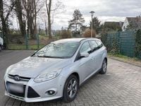 Gebraucht Ford Focus Champions Edition 101 PS (74 kW) 2013 Silber Kombi