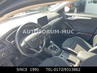 Gebraucht Ford Focus Cool & Connect 120 PS (88 kW) 2020 Grau Kombi