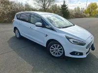 Gebraucht Ford S-MAX Titanium 179 PS (131 kW) 2018 Weiß Van / Kleinbus