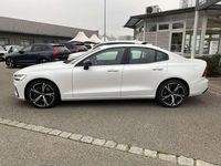 Gebraucht Volvo S60 Ultimate 250 PS (183 kW) 2023 Crystal white / metallic Limousine