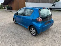 Gebraucht Toyota Aygo 2009 Blau Kleinwagen