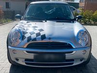 Usata Mini ONE 90 CV (66 kW) 2006 Argento Utilitaria
