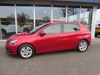 Gebraucht Peugeot 308 Active 131 PS (96 kW) 2018 Rot Limousine