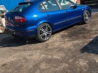 Używany Seat Leon Stella 101 KM (74 kW) 2000 Niebieski Hatchback