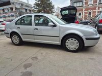 Gebraucht VW Bora Basis 75 PS (55 kW) 2000 Silber Limousine