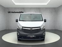 Gebraucht Opel Vivaro 121 PS (88 kW) 2017 Weiß Van / Kleinbus