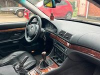 Gebraucht BMW 525 163 PS (119 kW) 2003 Silber Kombi