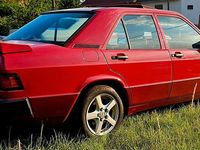 Gebraucht Mercedes 190 109 PS (80 kW) 1990 Rot Limousine