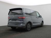 Gebraucht VW Multivan 150 PS (110 kW) 2024 Grau Van