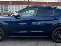 Gebraucht Alfa Romeo Stelvio Tech Edition 209 PS (153 kW) 2019 Blau SUV