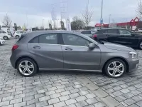 Gebraucht Mercedes A180 122 PS (89 kW) 2013 Grau Limousine