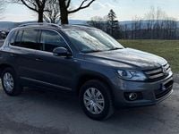 Gebraucht VW Tiguan Cup 140 PS (102 kW) 2014 Grau SUV