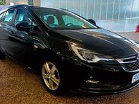 Gebraucht Opel Astra Edition 110 PS (80 kW) 2016 Schwarz Kombi