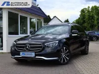Gebraucht Mercedes E300 306 PS (225 kW) 2022 Obsidianschwarz Kombi