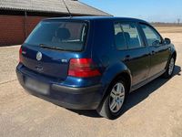 Gebraucht VW Golf IV Edition 75 PS (55 kW) 2001 Blau Kleinwagen