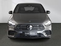 Gebraucht Mercedes B180 AMG line 136 PS (100 kW) 2024 Grau Kleinwagen