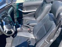 Gebraucht BMW 320 Cabriolet 170 PS (125 kW) 2004 Schwarz Cabrio