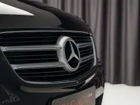 Gebraucht Mercedes V200 Avantgarde 163 PS (119 kW) 2018 Schwarz Van / Kleinbus