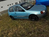 Gebraucht Toyota Starlet 75 PS (55 kW) 1998 Blau Kleinwagen