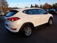 Gebraucht Hyundai Tucson 132 PS (97 kW) 2018 Weiß SUV