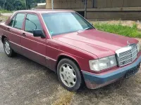 Gebraucht Mercedes 190 Sportline 118 PS (86 kW) 1990 Rot Limousine