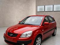 Gebraucht Kia Rio 112 PS (82 kW) 2006 Rot Kleinwagen