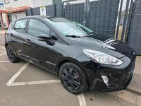Gebraucht Ford Fiesta 101 PS (74 kW) 2018 Schwarz Kleinwagen