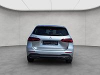 Gebraucht Mercedes B180 136 PS (100 kW) 2025 Grau Van / Kleinbus