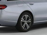 Gebraucht Mercedes E220 Avantgarde 200 PS (147 kW) 2022 Metalliclack hightechsilber (metallic) Kombi