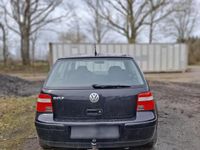 Gebraucht VW Golf IV 105 PS (77 kW) 2001 Schwarz Kleinwagen