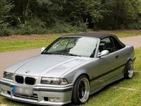 Gebraucht BMW 320 Cabriolet 150 PS (110 kW) 1997 Silber Cabrio