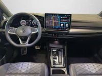 Gebraucht VW Golf VIII R-line 150 PS (110 kW) 2026 Uranograu Kombi