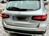 Gebraucht Mercedes GLC250 211 PS (155 kW) 2018 Silber SUV