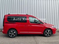Gebraucht VW Caddy Style 122 PS (89 kW) 2024 Kirschrot Van / Kleinbus